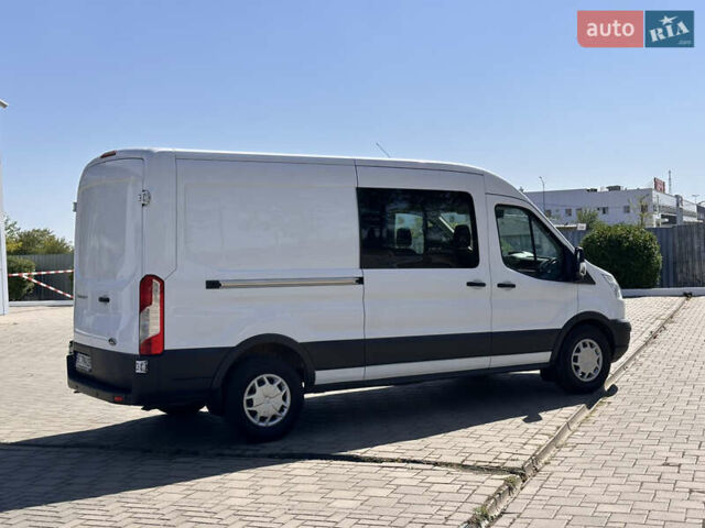 Білий Форд Транзит, об'ємом двигуна 2.2 л та пробігом 155 тис. км за 19000 $, фото 4 на Automoto.ua