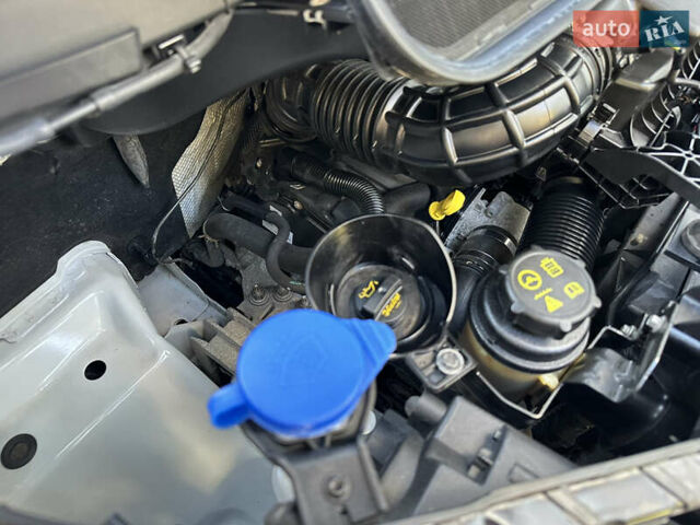 Білий Форд Транзит, об'ємом двигуна 2 л та пробігом 125 тис. км за 19600 $, фото 49 на Automoto.ua