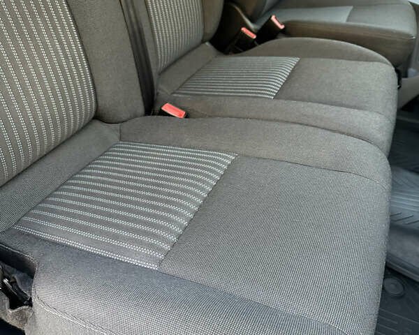 Білий Форд Транзит, об'ємом двигуна 2 л та пробігом 125 тис. км за 19600 $, фото 81 на Automoto.ua