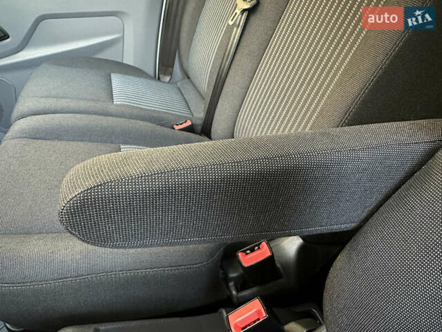 Білий Форд Транзит, об'ємом двигуна 2 л та пробігом 125 тис. км за 19600 $, фото 74 на Automoto.ua