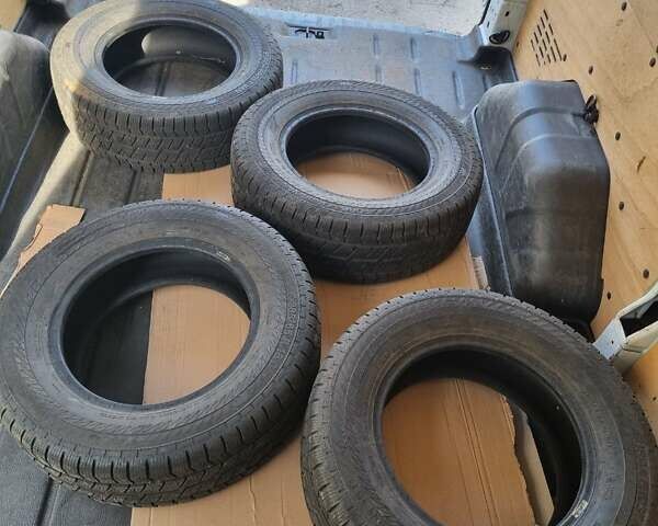 Белый Форд Транзит, объемом двигателя 2.2 л и пробегом 175 тыс. км за 15000 $, фото 13 на Automoto.ua