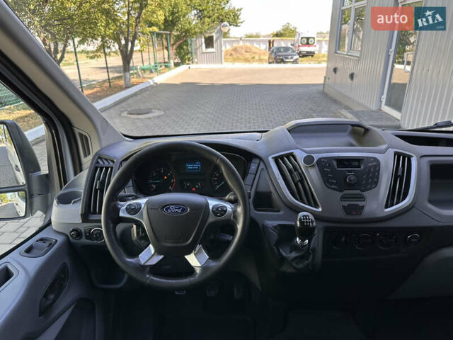 Білий Форд Транзит, об'ємом двигуна 2.2 л та пробігом 155 тис. км за 19000 $, фото 35 на Automoto.ua