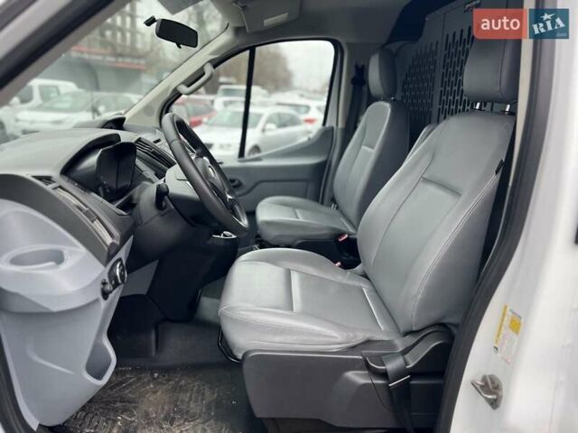 Белый Форд Транзит, объемом двигателя 3.7 л и пробегом 327 тыс. км за 13900 $, фото 13 на Automoto.ua