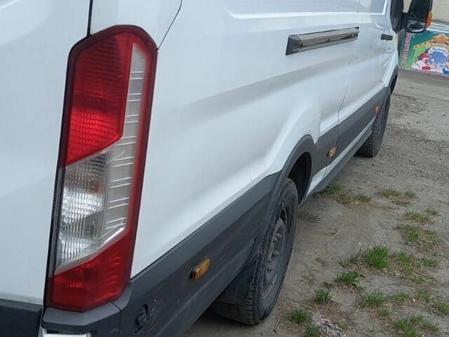 Белый Форд Транзит, объемом двигателя 2 л и пробегом 210 тыс. км за 13700 $, фото 13 на Automoto.ua