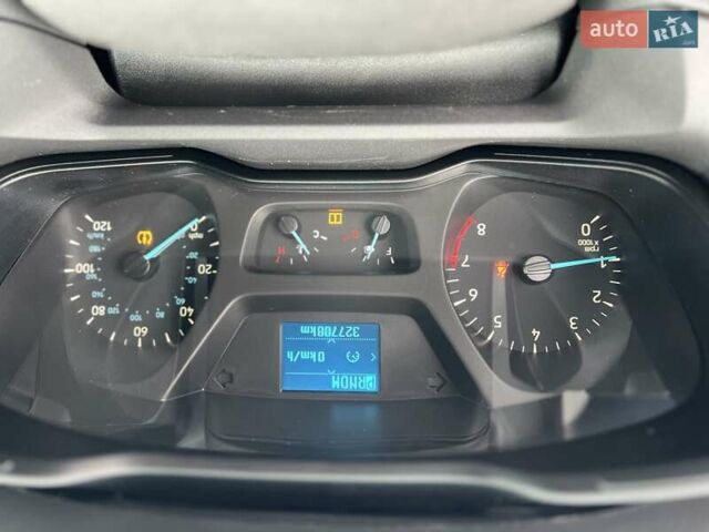 Белый Форд Транзит, объемом двигателя 3.7 л и пробегом 327 тыс. км за 13900 $, фото 16 на Automoto.ua