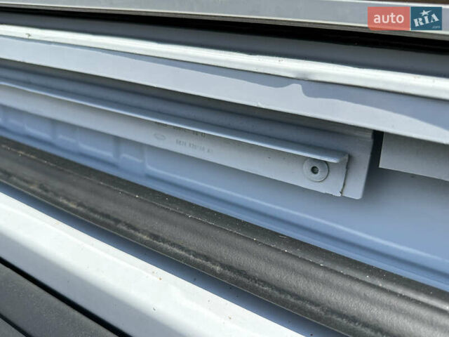 Білий Форд Транзит, об'ємом двигуна 2 л та пробігом 125 тис. км за 19600 $, фото 28 на Automoto.ua