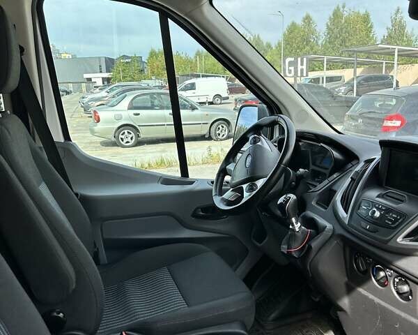 Белый Форд Транзит, объемом двигателя 2 л и пробегом 170 тыс. км за 13700 $, фото 6 на Automoto.ua