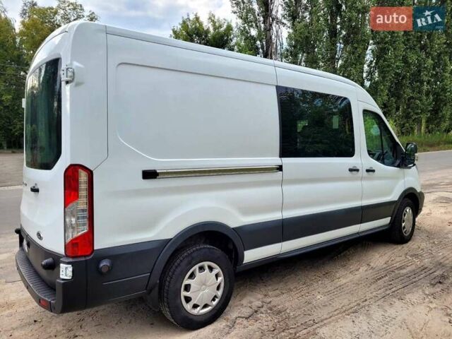 Белый Форд Транзит, объемом двигателя 2 л и пробегом 193 тыс. км за 15500 $, фото 1 на Automoto.ua
