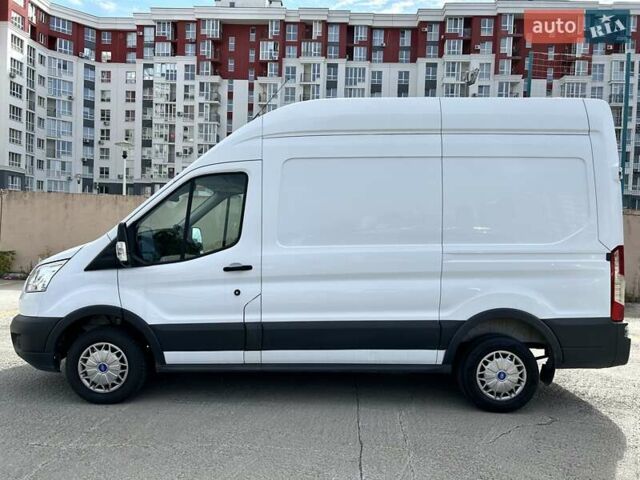 Белый Форд Транзит, объемом двигателя 2 л и пробегом 170 тыс. км за 13700 $, фото 4 на Automoto.ua
