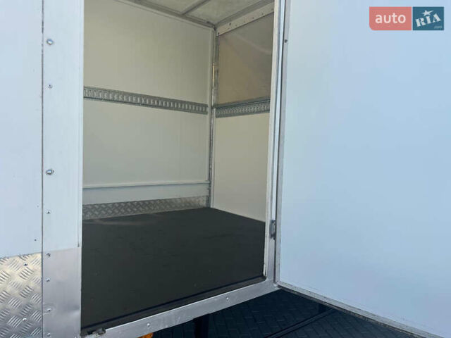 Белый Форд Транзит, объемом двигателя 2 л и пробегом 180 тыс. км за 17500 $, фото 27 на Automoto.ua