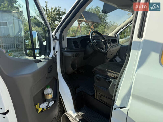 Білий Форд Транзит, об'ємом двигуна 2 л та пробігом 140 тис. км за 18000 $, фото 16 на Automoto.ua