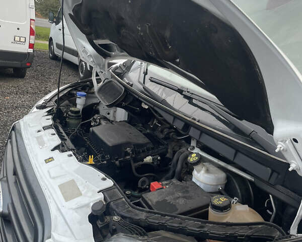 Білий Форд Транзит, об'ємом двигуна 2 л та пробігом 256 тис. км за 14500 $, фото 12 на Automoto.ua