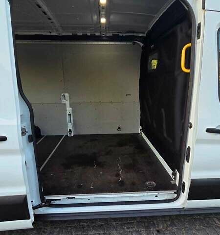 Форд Транзит 2019 в Киеве на Automoto.ua Белый Форд Транзит, объемом двигателя 0 л и пробегом 245 тыс. км за 16500 $, фото 7 на Automoto.ua