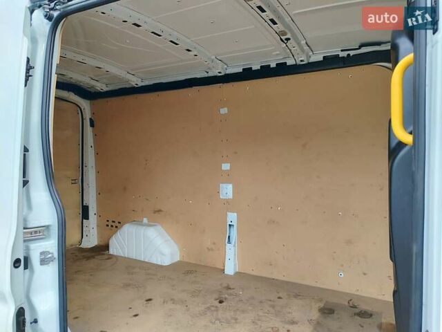 Белый Форд Транзит, объемом двигателя 2 л и пробегом 136 тыс. км за 15900 $, фото 11 на Automoto.ua