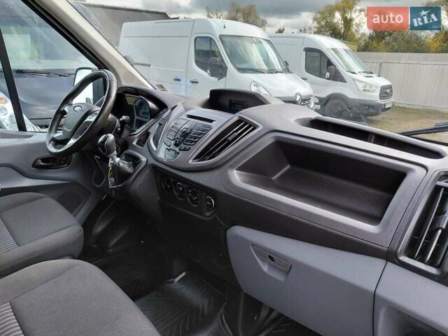 Белый Форд Транзит, объемом двигателя 2 л и пробегом 301 тыс. км за 16600 $, фото 73 на Automoto.ua