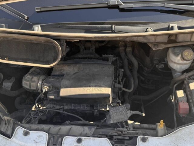 Белый Форд Транзит, объемом двигателя 2 л и пробегом 290 тыс. км за 16000 $, фото 9 на Automoto.ua