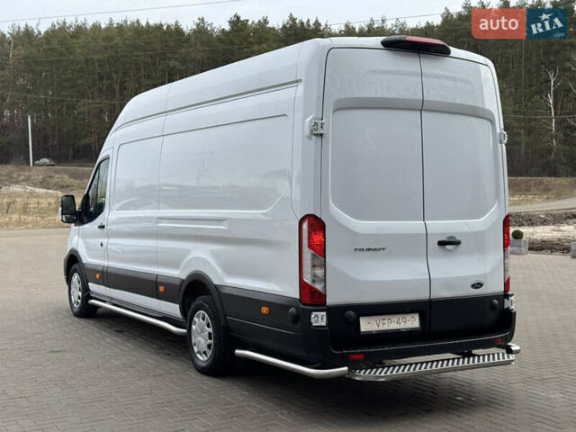 Белый Форд Транзит, объемом двигателя 2 л и пробегом 170 тыс. км за 17200 $, фото 4 на Automoto.ua