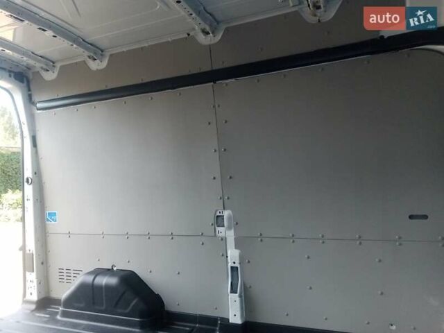 Белый Форд Транзит, объемом двигателя 2 л и пробегом 287 тыс. км за 17600 $, фото 35 на Automoto.ua