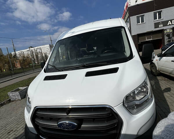 Білий Форд Транзит, об'ємом двигуна 2 л та пробігом 260 тис. км за 16000 $, фото 2 на Automoto.ua