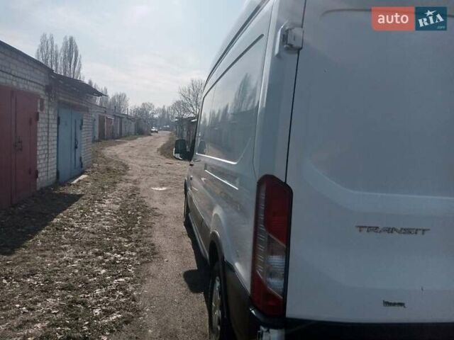Белый Форд Транзит, объемом двигателя 2 л и пробегом 287 тыс. км за 17600 $, фото 5 на Automoto.ua