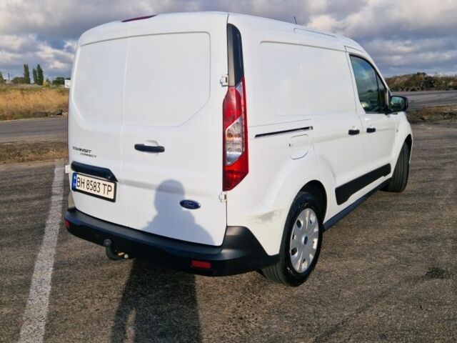 Форд Транзит 2020 в Овидиополе на Automoto.ua Белый Форд Транзит, объемом двигателя 1.5 л и пробегом 156 тыс. км за 12500 $, фото 2 на Automoto.ua