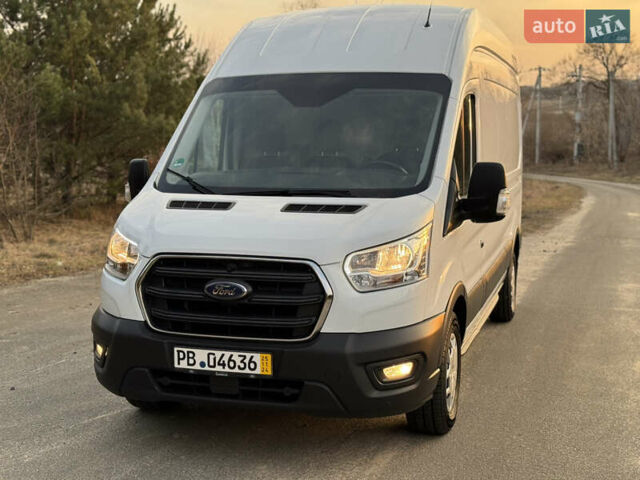 Белый Форд Транзит, объемом двигателя 0 л и пробегом 252 тыс. км за 17550 $, фото 2 на Automoto.ua