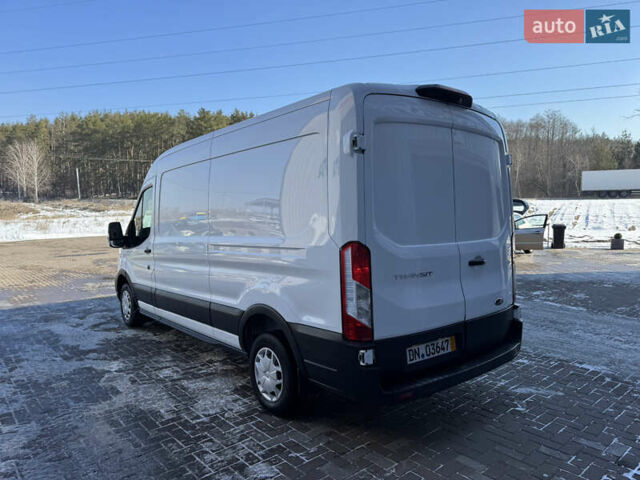 Белый Форд Транзит, объемом двигателя 0 л и пробегом 150 тыс. км за 15300 $, фото 47 на Automoto.ua