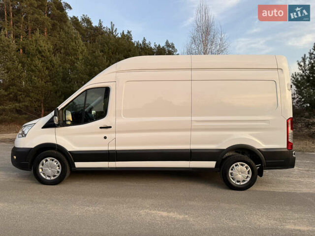 Белый Форд Транзит, объемом двигателя 0 л и пробегом 252 тыс. км за 17550 $, фото 7 на Automoto.ua
