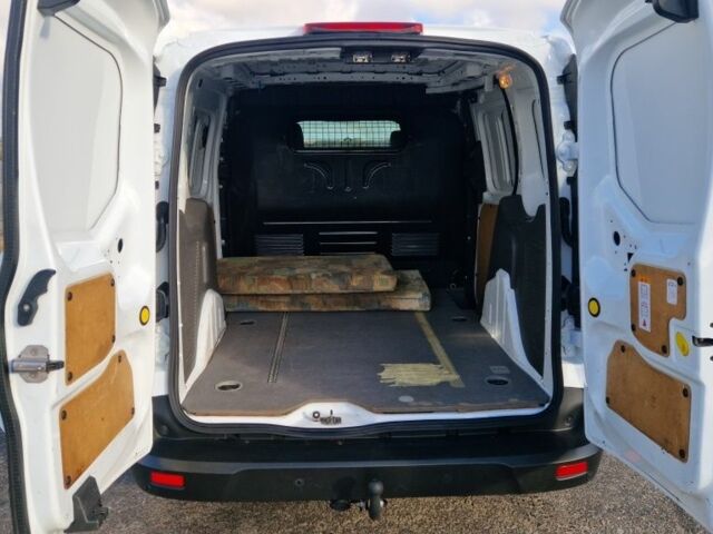 Форд Транзит 2020 в Овидиополе на Automoto.ua Белый Форд Транзит, объемом двигателя 1.5 л и пробегом 156 тыс. км за 12500 $, фото 5 на Automoto.ua