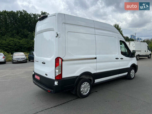 Білий Форд Транзит, об'ємом двигуна 2 л та пробігом 252 тис. км за 17555 $, фото 4 на Automoto.ua