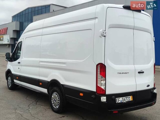 Белый Форд Транзит, объемом двигателя 2 л и пробегом 268 тыс. км за 15300 $, фото 5 на Automoto.ua