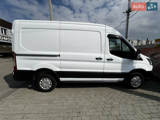 Белый Форд Транзит, объемом двигателя 2 л и пробегом 260 тыс. км за 16000 $, фото 3 на Automoto.ua