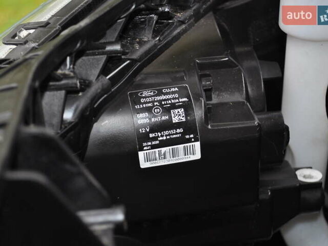 Білий Форд Транзит, об'ємом двигуна 2 л та пробігом 230 тис. км за 22500 $, фото 117 на Automoto.ua