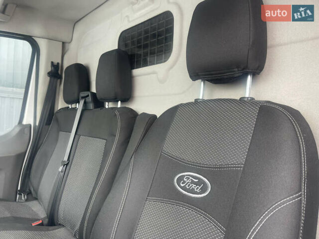 Белый Форд Транзит, объемом двигателя 2 л и пробегом 220 тыс. км за 21000 $, фото 33 на Automoto.ua