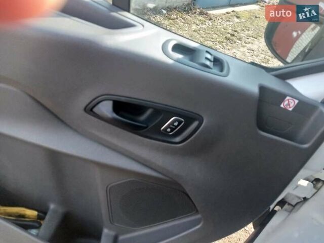 Белый Форд Транзит, объемом двигателя 2 л и пробегом 287 тыс. км за 17600 $, фото 18 на Automoto.ua
