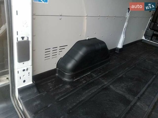 Белый Форд Транзит, объемом двигателя 2 л и пробегом 287 тыс. км за 17600 $, фото 44 на Automoto.ua