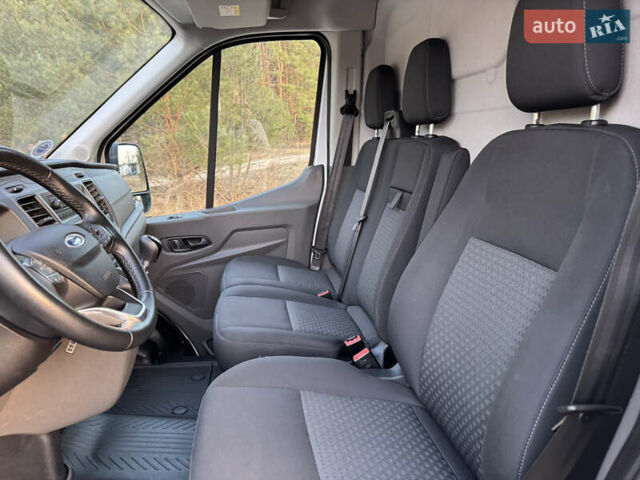 Белый Форд Транзит, объемом двигателя 0 л и пробегом 252 тыс. км за 17550 $, фото 33 на Automoto.ua