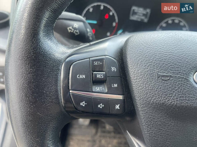 Белый Форд Транзит, объемом двигателя 2 л и пробегом 220 тыс. км за 21000 $, фото 2 на Automoto.ua