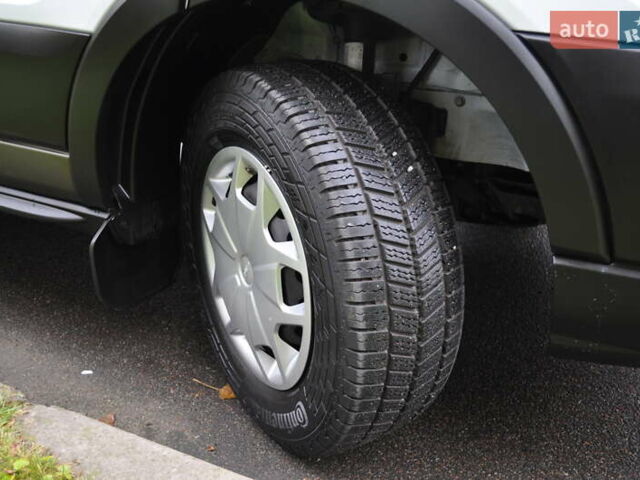 Білий Форд Транзит, об'ємом двигуна 2 л та пробігом 230 тис. км за 22500 $, фото 32 на Automoto.ua