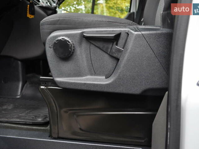 Білий Форд Транзит, об'ємом двигуна 2 л та пробігом 230 тис. км за 22500 $, фото 65 на Automoto.ua