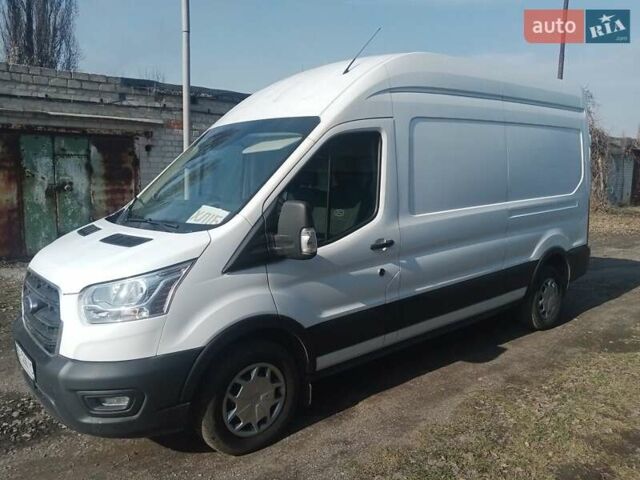 Белый Форд Транзит, объемом двигателя 2 л и пробегом 287 тыс. км за 17600 $, фото 1 на Automoto.ua