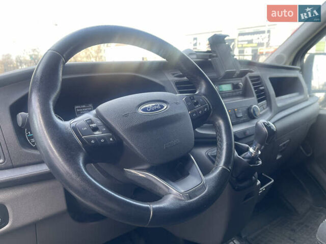 Белый Форд Транзит, объемом двигателя 2 л и пробегом 220 тыс. км за 21000 $, фото 3 на Automoto.ua