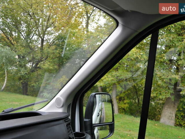 Білий Форд Транзит, об'ємом двигуна 2 л та пробігом 230 тис. км за 22500 $, фото 87 на Automoto.ua