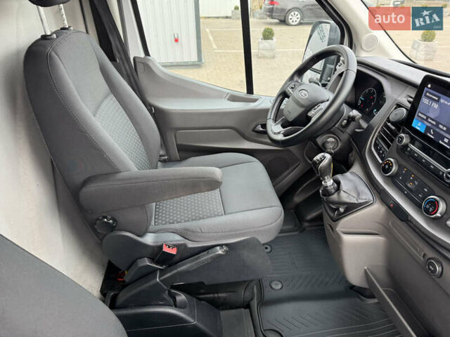Белый Форд Транзит, объемом двигателя 2 л и пробегом 170 тыс. км за 17200 $, фото 65 на Automoto.ua