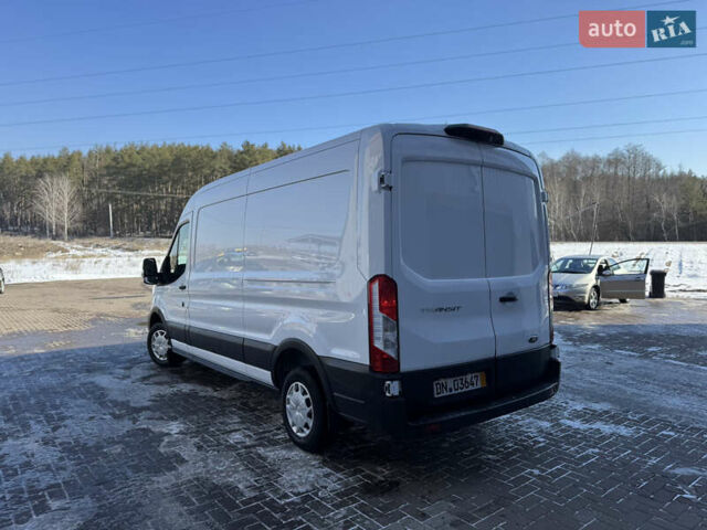 Белый Форд Транзит, объемом двигателя 0 л и пробегом 150 тыс. км за 15300 $, фото 40 на Automoto.ua