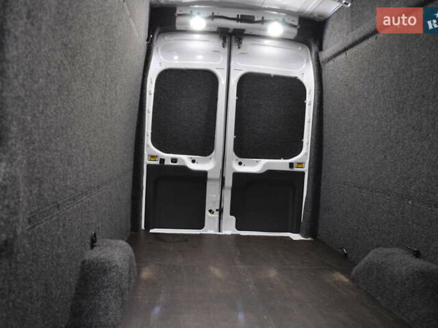 Білий Форд Транзит, об'ємом двигуна 2 л та пробігом 230 тис. км за 22500 $, фото 96 на Automoto.ua