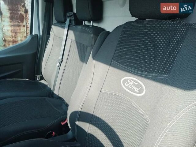 Белый Форд Транзит, объемом двигателя 2 л и пробегом 287 тыс. км за 17600 $, фото 13 на Automoto.ua