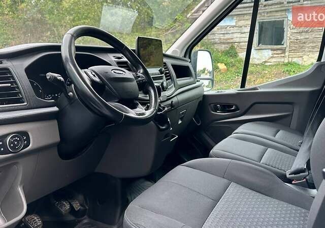 Белый Форд Транзит, объемом двигателя 2 л и пробегом 170 тыс. км за 18300 $, фото 6 на Automoto.ua