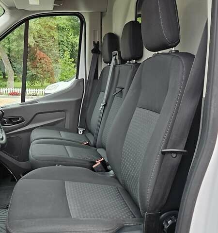 Белый Форд Транзит, объемом двигателя 2 л и пробегом 175 тыс. км за 18700 $, фото 29 на Automoto.ua