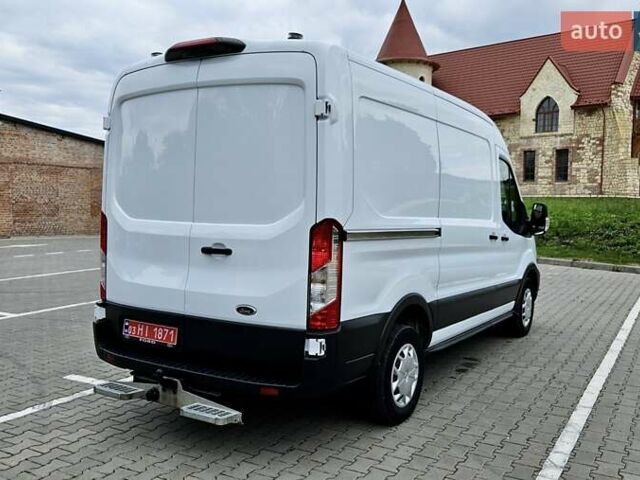 Белый Форд Транзит, объемом двигателя 2 л и пробегом 175 тыс. км за 18700 $, фото 10 на Automoto.ua